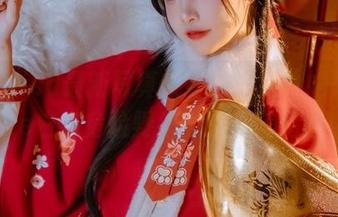 二佐Nisa最新写真在野外揭秘：她是“fate白贞危险野兽”的完美化身！