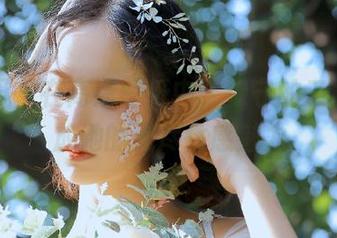 微密圈 – 在高清壁纸中，保守的二舅妈释放她的无尽性感魅力