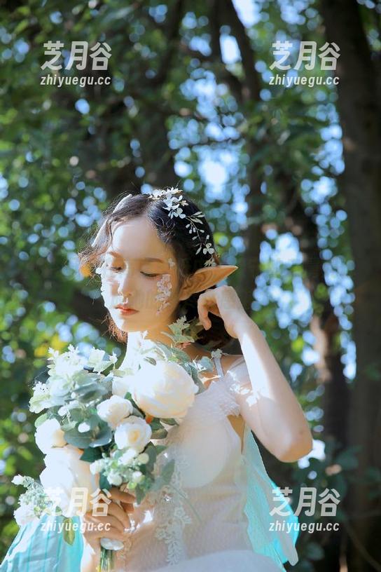 保守的二舅妈 微密圈 - 在高清壁纸中,保守的二舅妈释放她的无尽性感魅力