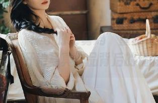 微密圈 – “保守的二舅妈”重磅更新图包，为你揭开她写真作品背后的精彩剧情