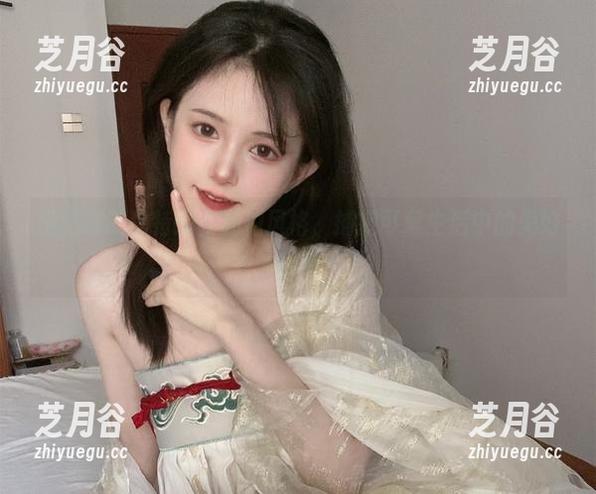 倦倦喵 倦倦喵的独特睡衣私拍风格,捕捉可爱生活中的美好图片