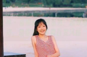克拉女神 – 依娜丝红裙系列：精致写真图库，助你轻松下载百变风格