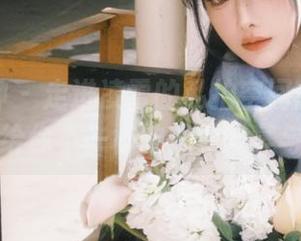 克拉女神 – 走进凌雪的私拍空间：《秘密》带给你不一样的视觉盛宴与感受