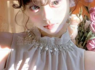 克拉女神 – 瑞莎纯白写真，作品集呈现自然纯真的灵动之美