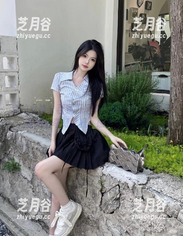 克拉女神-百琳 克拉女神 - 百琳万圣节主题写真:走入无圣光的奇幻世界,感受恐怖与美丽