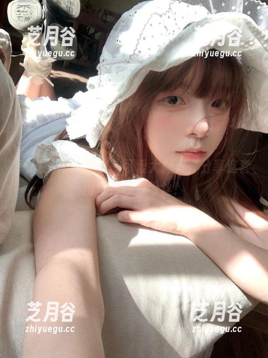 克拉女神 - 颖儿的可爱大揭秘，分享这套图让你秒变粉丝！