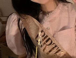 下载兔玩映画最新合集，探索体操服的绝对领域，眼前的美景不容错过！