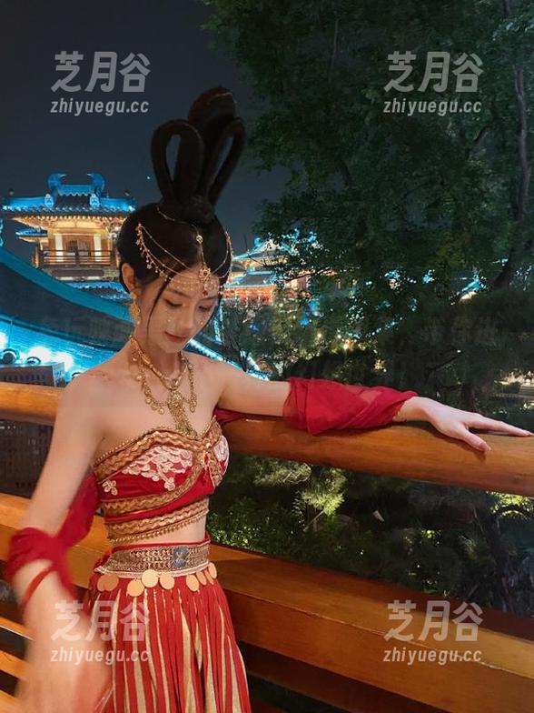 兔玩映画 兔玩映画黑丝的诱惑,精选图集,带你进入一个不一样的幻想世界!