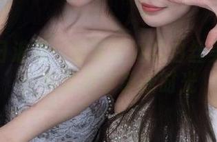 捕捉夏日浪漫：喵写真湖边白丝美图图包，与你共享静谧时光