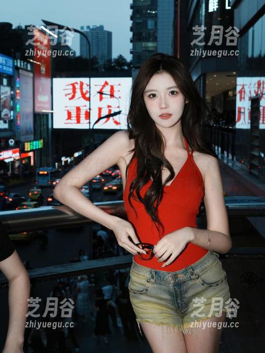 嗲囡囡-施忆佳KITTY 嗲囡囡 - 施忆佳KITTY学妹写真合集:在壁纸中记录她的青春岁月与迷人笑容