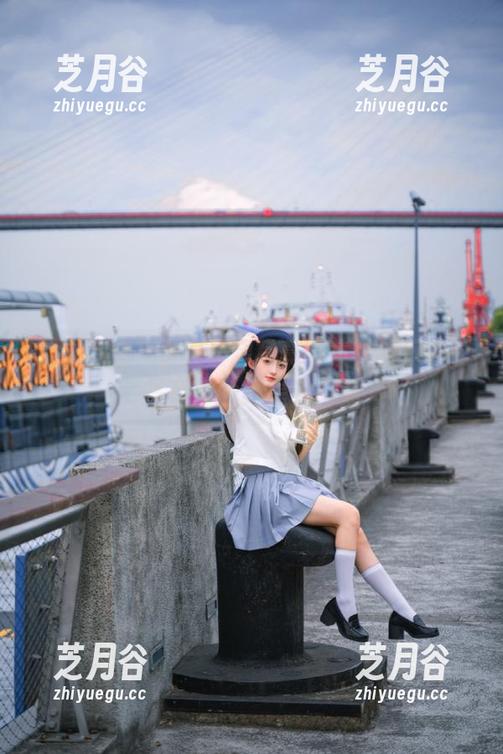 大生模拍-小柒 大生模拍 - 小柒长腿写真合集,展示美丽与优雅的绝美图片集
