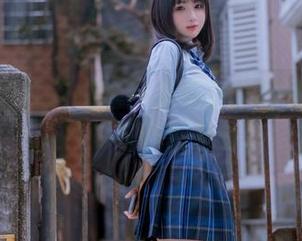福利图包重磅推出！失眠小宁的美脚写真，神秘与诱惑并存！