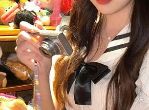 头条女神 – 杨曼妮水手服图包来袭，最新写真让您感受海洋的清新气息！