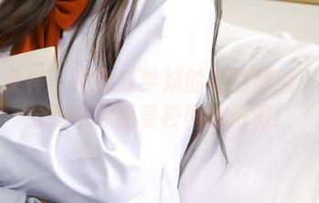 头条女神 – 高韩菲学妹的魔法时刻：图集分享带你感受校园的浪漫！