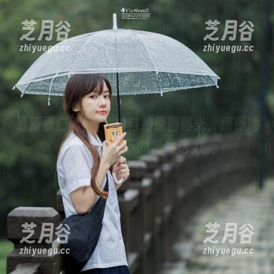最新姜仁卿(강인경)自拍原图曝光，感受她独特视角下的青春活力