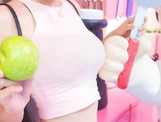 微密圈 – 谁说死库水只能在泳池？小优优子的写真作品集带你畅游！