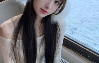 小瑶幺幺与浴缸的写真合集，艺术的泡沫能否撩动你的心？