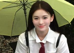 微密圈 – 下载高清小芯酱少女照片，捕捉无尽的青春韵味