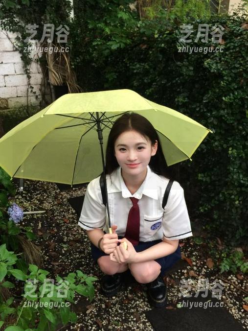 小芯酱 微密圈 - 下载高清小芯酱少女照片,捕捉无尽的青春韵味