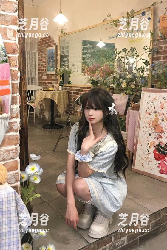 尤果网-夏倪可ella 尤果网 - 夏倪可ella无圣光写真:裸足套图中的清新气息与优雅姿态