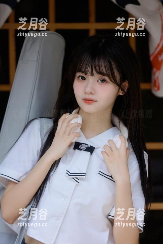 尤果网-小琪 尤果网 - 小琪双马尾写真作品,让你领略美图中的俏皮与可爱