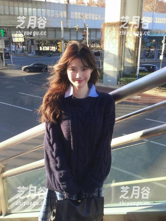 尤果网-曼曼 尤果网 - 曼曼发布最新圣诞写真合集,感受浓浓的节日氛围