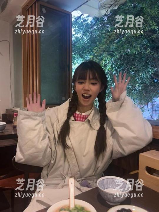 尤果网-曾嘉琪 尤果网 - 瑜伽爱好者必看:曾嘉琪优雅原图,融入生活每一刻