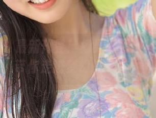 尤果网 – 最新刊登！杨果果海边写真分享，带你走进梦幻的海洋世界