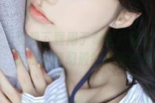 尤蜜荟 – 免费下载周于希全新镂空写真原图，沉浸于梦幻般的美丽世界！