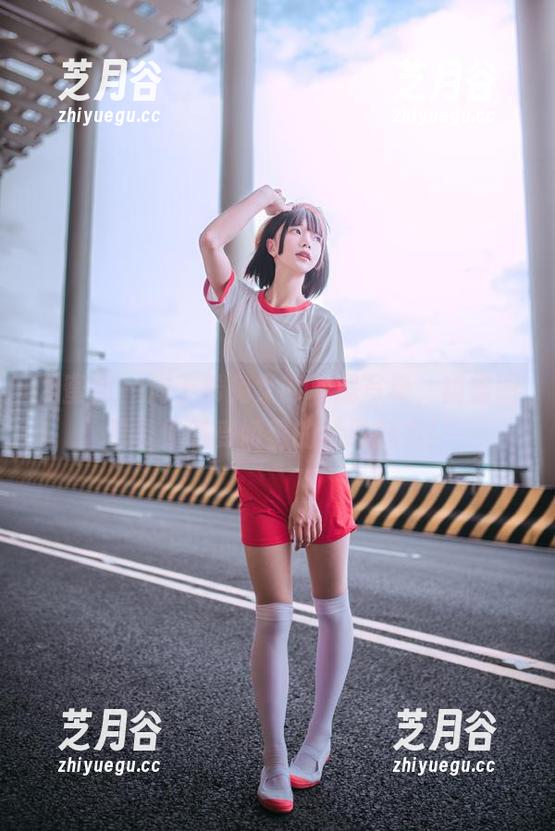 尤蜜荟-周于希 尤蜜荟 - 周于希兔女郎私房写真,甜蜜图包带你感受娇羞的精致魅力!