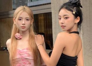 尤蜜荟 – 小尤奈居家高清写真图册：在家中的每个角落散发迷人气息