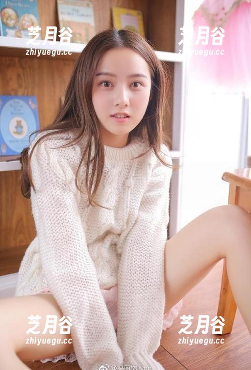 尤蜜荟 - 樱小白baby睡衣的最新图册：在柔软面料中释放你的优雅气质