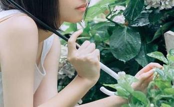 异思趣向 – 下载小六的长裤短丝作品，感受时尚与自我的完美交融