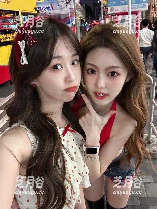 推女神 - 关注Kiren_程程程女王，获取她的独家美图，一键免费下载无限艺术灵感！