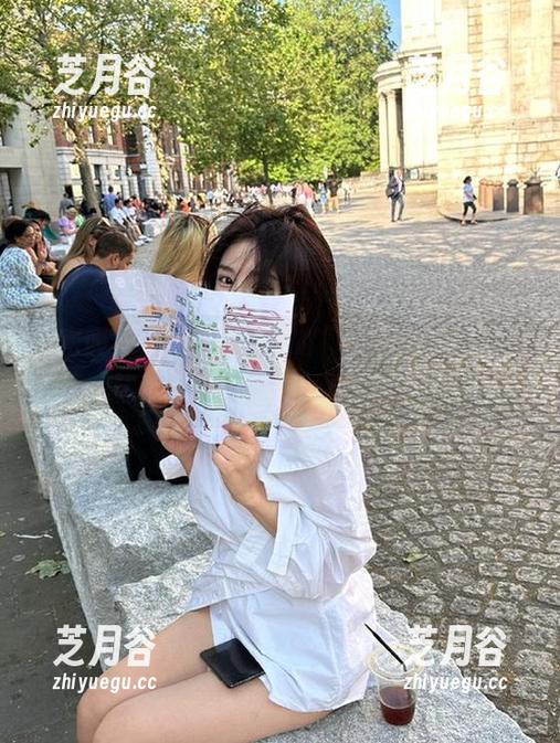 是可馨吖 微密圈 - 邂逅“是可馨吖”的浪漫白裙,超精选图包免费奉上,不容错过