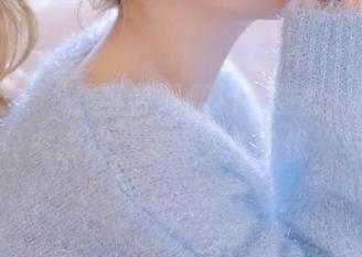 微密圈 – “是可馨耶红裙”图集：精心挑选的经典瞬间，演绎女性的优雅与自信