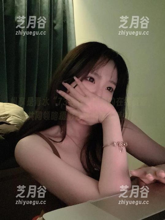 是青水 纵享是青水“73毛衣”作品的在线资源,共同领略摄影艺术的迷人魅力!