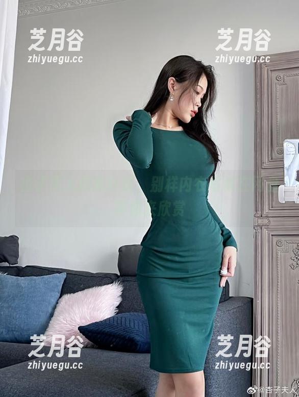 杏子夫人形象升级，别样内衣写真在网盘等你来欣赏