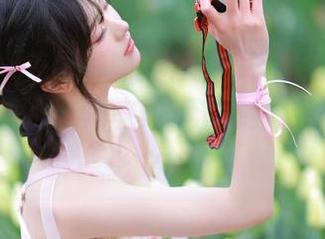 微密圈 – 美图资源推荐：“杨大乐乐很靠谱温柔”的经典写真，演绎独特的柔美光影之旅。