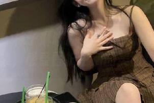 微密圈 – 林子琳喵独特视角下的护士写真图集，感受医护生活的美丽瞬间
