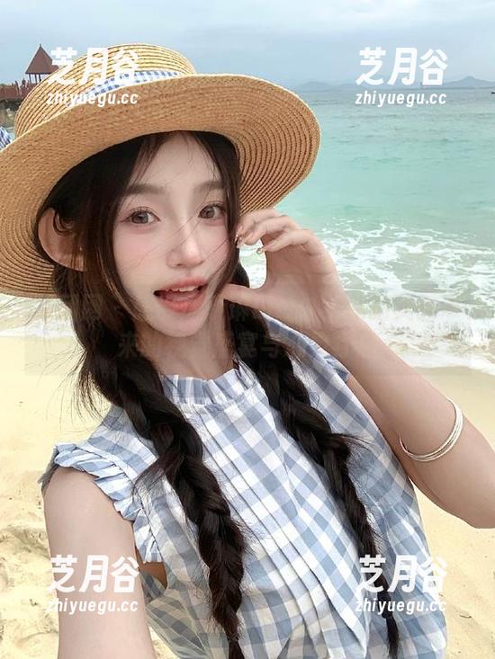 果团网 - 感受周琰琳LIN白裙私拍美图带来的视觉盛宴与心灵疗愈