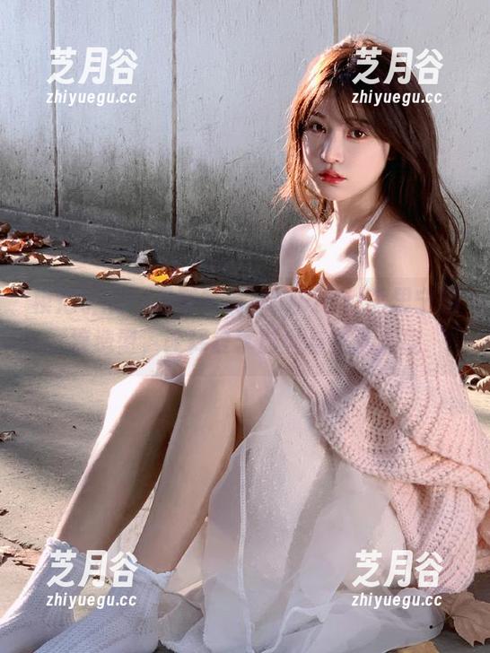 模范学院 - 最新写真集：SiByl李思宁短裤造型，诠释夏季时尚与生活态度