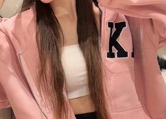 模范学院 – 免费分享赵小米Kitty最新“修女”套图，透视她的内心世界与艺术追求
