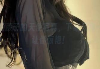 看清颜颜子的天使写真，下载只需一步，让你惊艳！