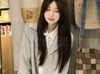 爱蜜社 – 梦心玥双人写真作品：捕捉青春的灵动与温柔