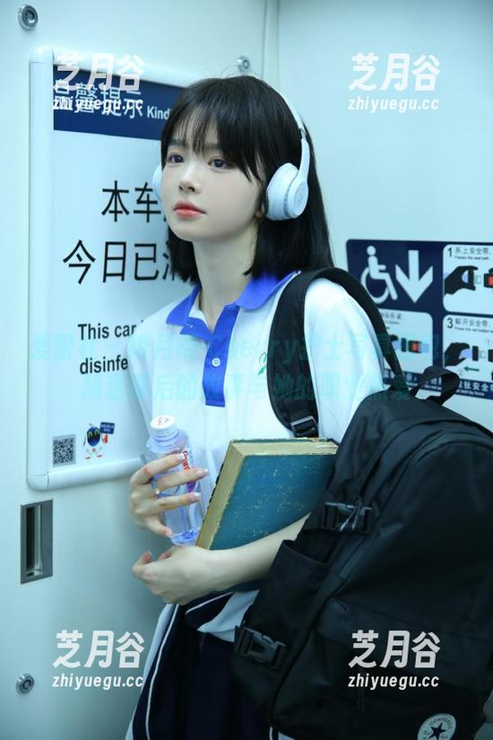 爱蜜社-绯月樱-Cherry 爱蜜社 - 绯月樱-Cherry护士写真图包,精选幕后的故事与她的职业热爱