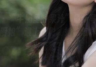 微密圈 – “牛奶里的果汁”最新写真揭秘：当“厨娘”遇上摄影，她将怎样重新定义诱惑？