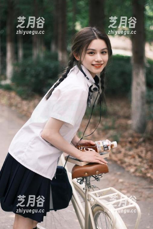 物恋传媒-小竹 物恋传媒 - 分享小竹的奶牛作品集,保证让你笑到肚子疼的奇妙时刻!