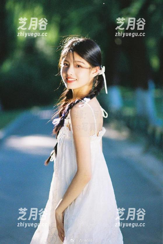 白露Bululu 白露Bululu倾情演绎:与恋人共同呈现的绚丽cos写真盛宴