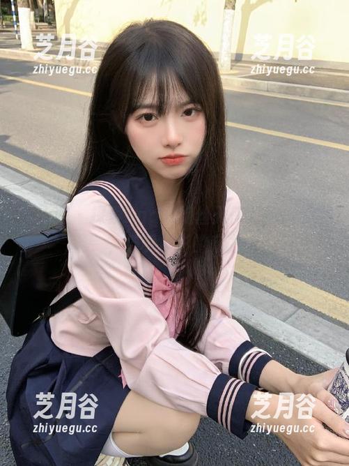 秀人网 - 探索Egg尤妮丝天使的私拍美图，感受摄影的魔力